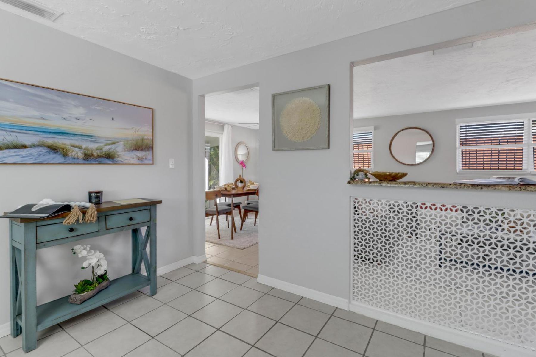 Little Beach House W/ Pool&Spa - 5 Minutes To Vanderbilt Beach North North Naples Eksteriør bilde